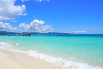 Fototapeta na wymiar White Beach, Boracay island, Philippines