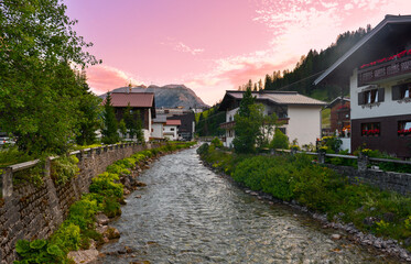 Fototapeta na wymiar Lech (Vorarlberg)