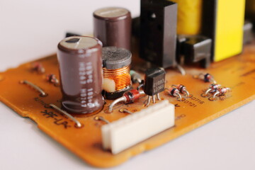 プリント基板の修理イメージ