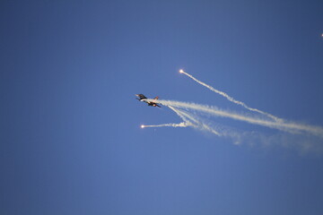 f 16 fighter jet