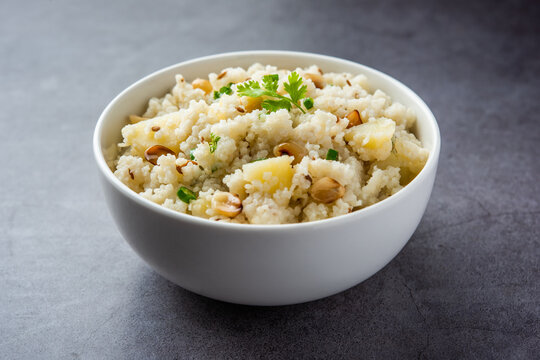 Bhagar -&nbsp;Indian fasting or upwas food recipe made using&nbsp;Barnyad millet rice grains or&nbsp;Sanwa, Samwa