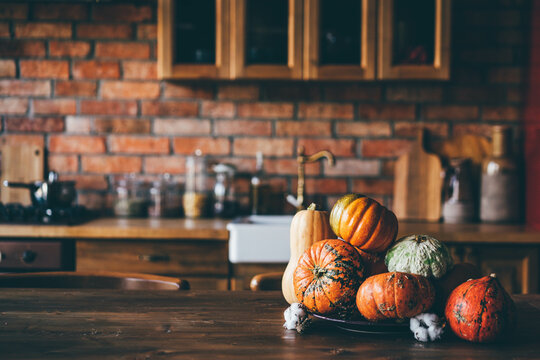 Thanksgiving Celebration Festive Table Setting.