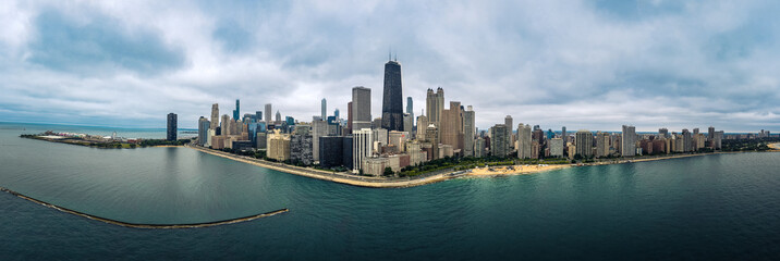 Fototapeta na wymiar Chicago City Skyline Lakefront Panorama