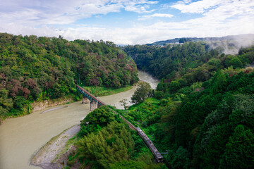 天龍峡大橋から見る天竜川と飯田線