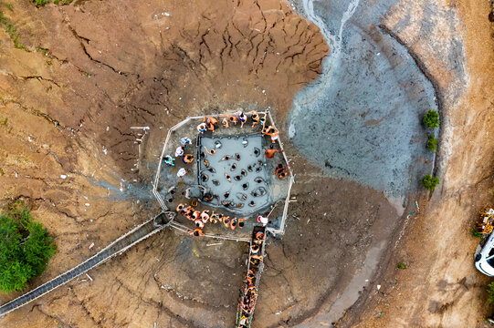 El Totumo Volcan in Colombia from above | Luftbilder vom El Totumo Schlammvulkan in Kolumbien
