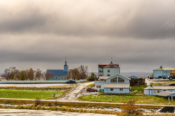 M&yacute;vatn  Vulkanischer See mit einer geothermisch erw&auml;rmten Lagune, Wildv&ouml;geln und Schafe