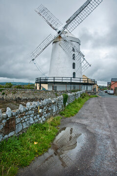 Vertical image of Blennerville Windmill in Tralee