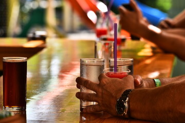 trinken cafe bar glas hand