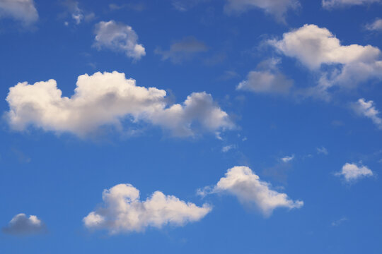 Nuvole, nuvole, nuvole magrittiane