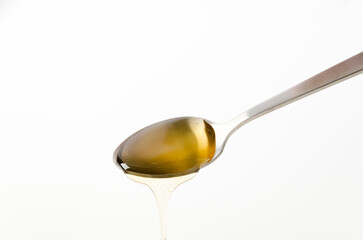 スプーンですくった蜂蜜