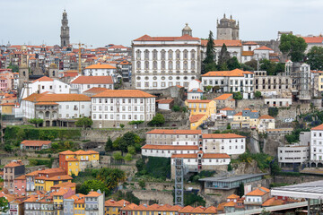 Naklejka na ściany i meble Porto (city of Portuugal)