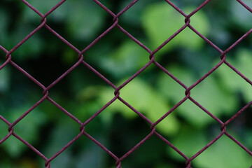 Naklejka premium 錆びた金網フェンス１