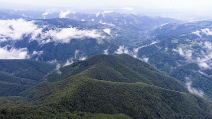 Obraz premium mountains in the mountains