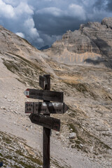Blick  von Gamsstllscharte  ins Latemar