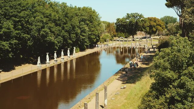 Tivoli_Villa Adrianna_Canope_Demi Ensemble