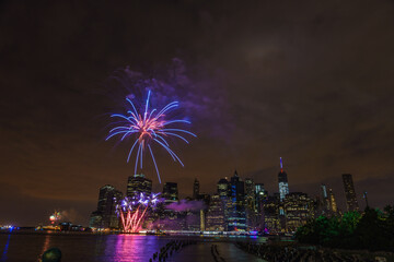 Fototapeta premium fireworks of independence day 4th of july Brooklyn Old Pier looking at One World Trade Center manhattan