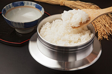 羽釜で炊いた新米