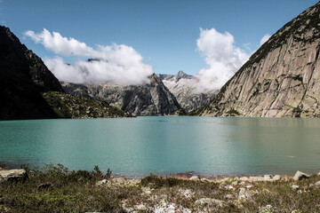 Lac + montagne