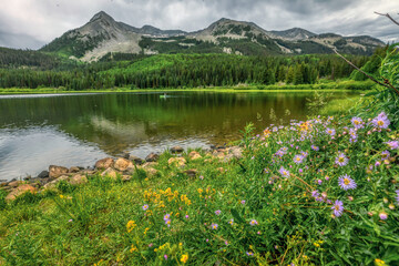 Fototapeta na wymiar Lost Lake in the Gunnison National Forest of Colorado in summer
