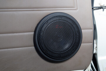 Car acoustics.Car audio systems.Installing the speaker system on the car.