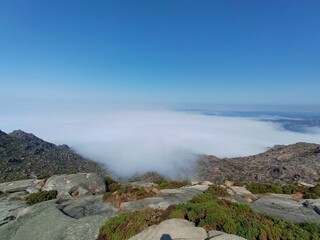 Nubes sobre el Altántico desde o Alto da Moa, en Carnota, Galicia