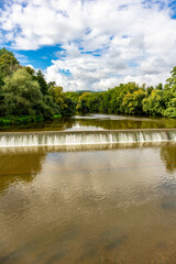 Kleiner Spaziergang durch den Park an entlang der Saale in Jena - Thüringen - Deutschland