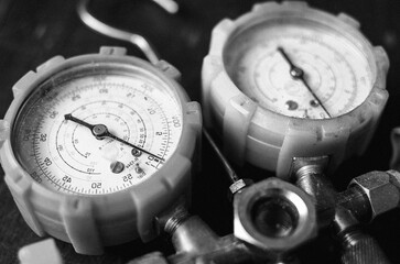 car air conditioner gauge