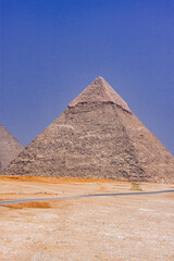 Fototapeta na wymiar ギザの大ピラミッド