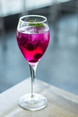 raspberry and red dragon fruit prosecco wine spritzer cocktail