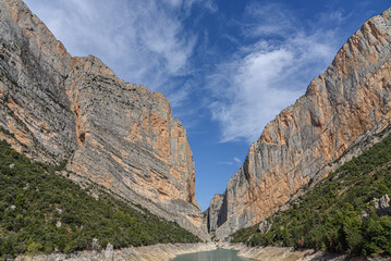 Catalonia - Historic cities, places of interest