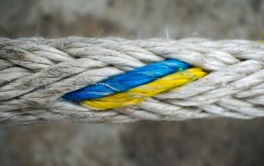 sea rope with an element of the colors of the Ukrainian flag strong together