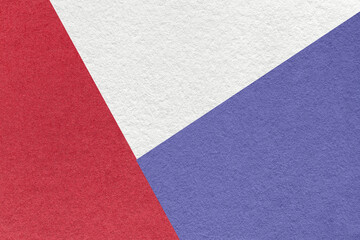 Texture de fond de papier de couleur blanc, bleu et rouge artisanal, macro. Carton très péri vintage abstrait