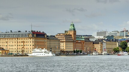 navigation dans le port de Stockholm en Suède