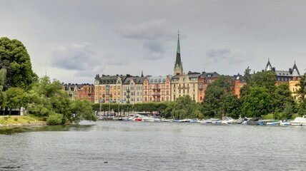 Fototapeta na wymiar navigation dans le port de Stockholm en Suède