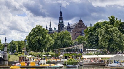 ile de Djurgarden et les quais de la ville de Stockholm en Suède  © Lotharingia
