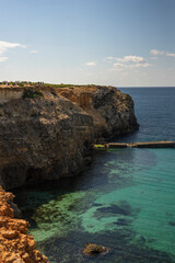 Turkusowa woda na Malcie - obrazy, fototapety, plakaty