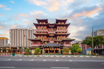 Buddha Toothe Relic Temple at Chinatown  Singapore - obrazy, fototapety, plakaty