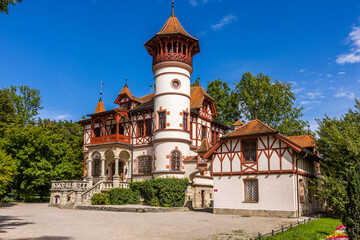Fototapeta na wymiar The Kurparkschlösschen (spa garden castle) is one of Herrsching’s symbolic landmarks.