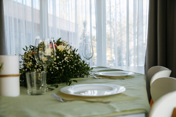 set table for dinner in light colors