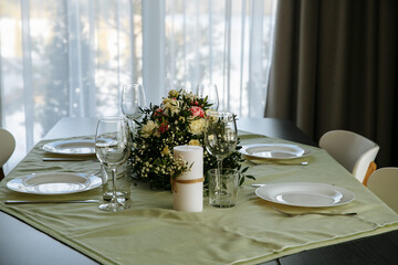 set table for dinner in light colors