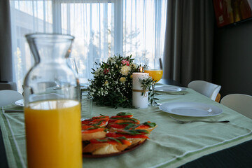 set table for dinner in light colors