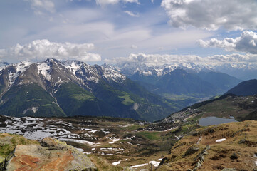 Fototapeta na wymiar Berglandschaft Schweiz Vallis