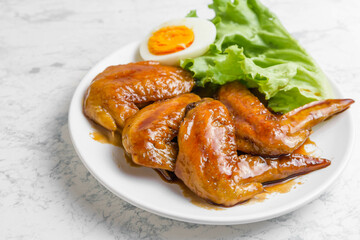 鶏手羽先の照り焼き
