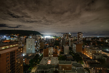 Obraz premium Downtown Montreal at night