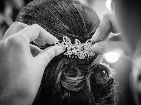 Coiffure de mari&eacute;e