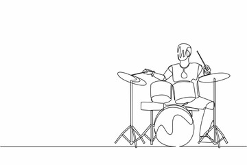 Single one line drawing robot playing drum instrument at music pop concert. Future technology development. Artificial intelligence and machine learning. Continuous line draw design vector illustration