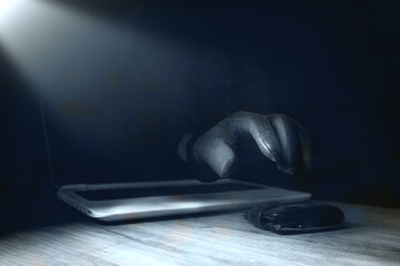 Anonymous thief - hacker steals money from laptop