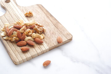 栄養たっぷりで健康に良いミックスナッツ