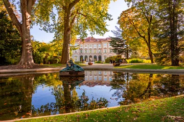 Fotobehang Liechtenstein City palace and gardens in autumn, Vienna, Austria © Mistervlad