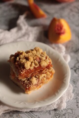 crumble barre pêche abricot